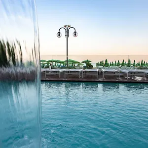 hotel-ancora-lido-di-jesolo.hotelinveneto.com/